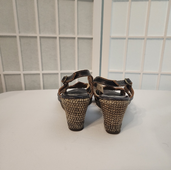 Spring Step sandal - Picture 5 of 8